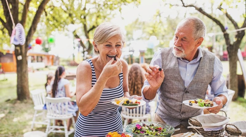 Medication vs. Food as Medicine: How Nutrition Can Complement Your Health Journey?noresize